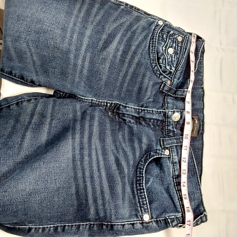 True Religion  Geno Relaxed Slim Big T Jeans